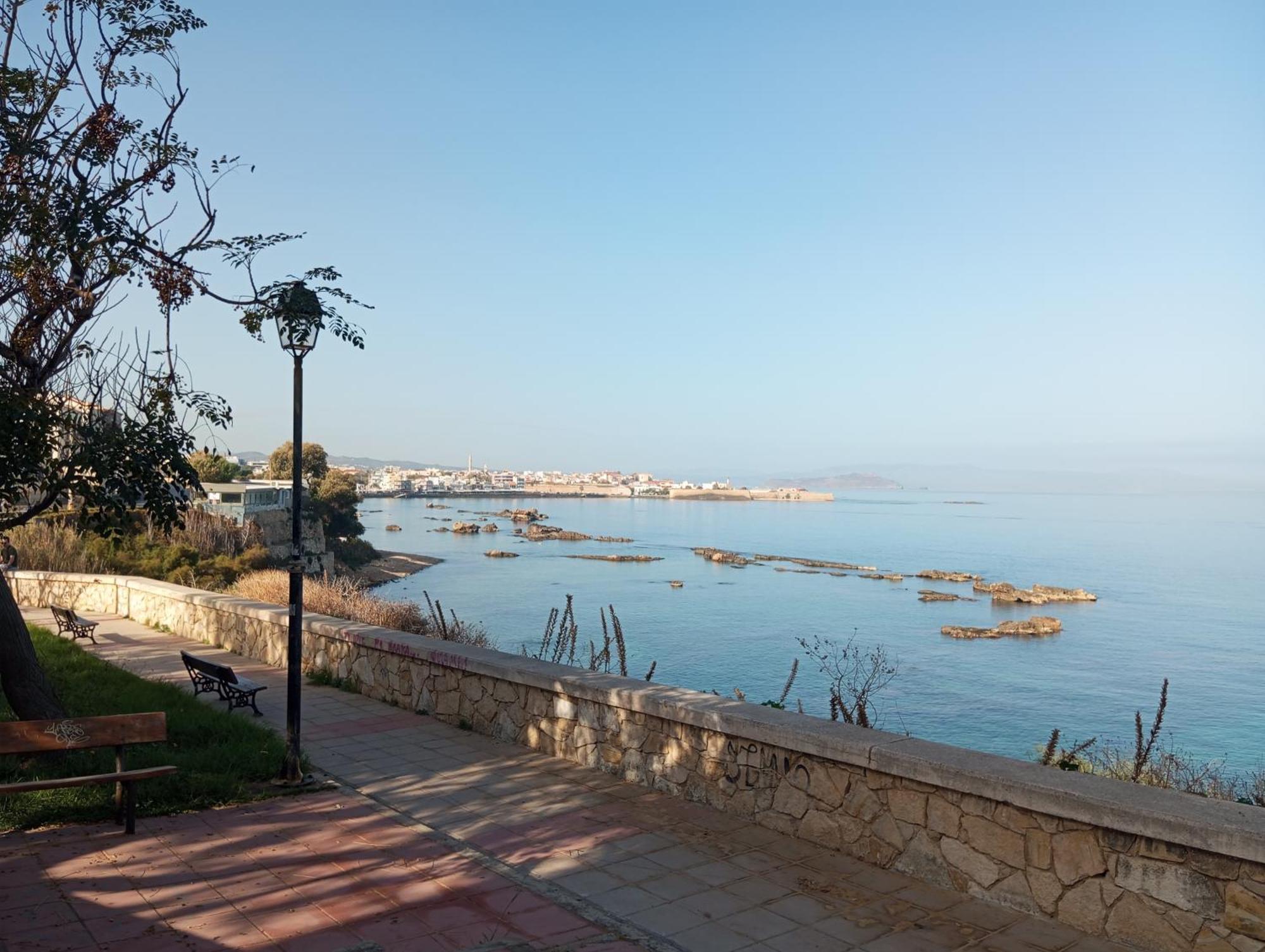 Sunny Family Apartment In Chania Close To The Sea Chrissi Akti Chania Exterior foto