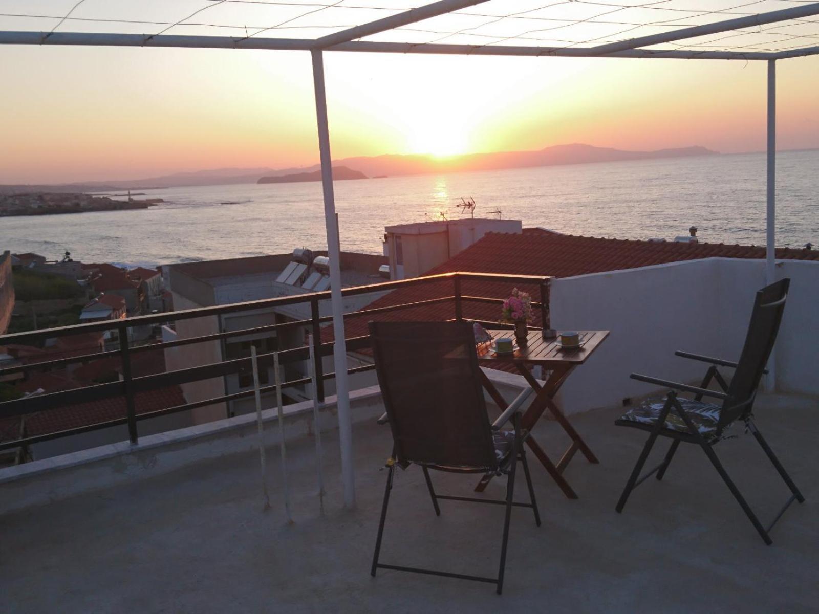 Sunny Family Apartment In Chania Close To The Sea Chrissi Akti Chania Exterior foto